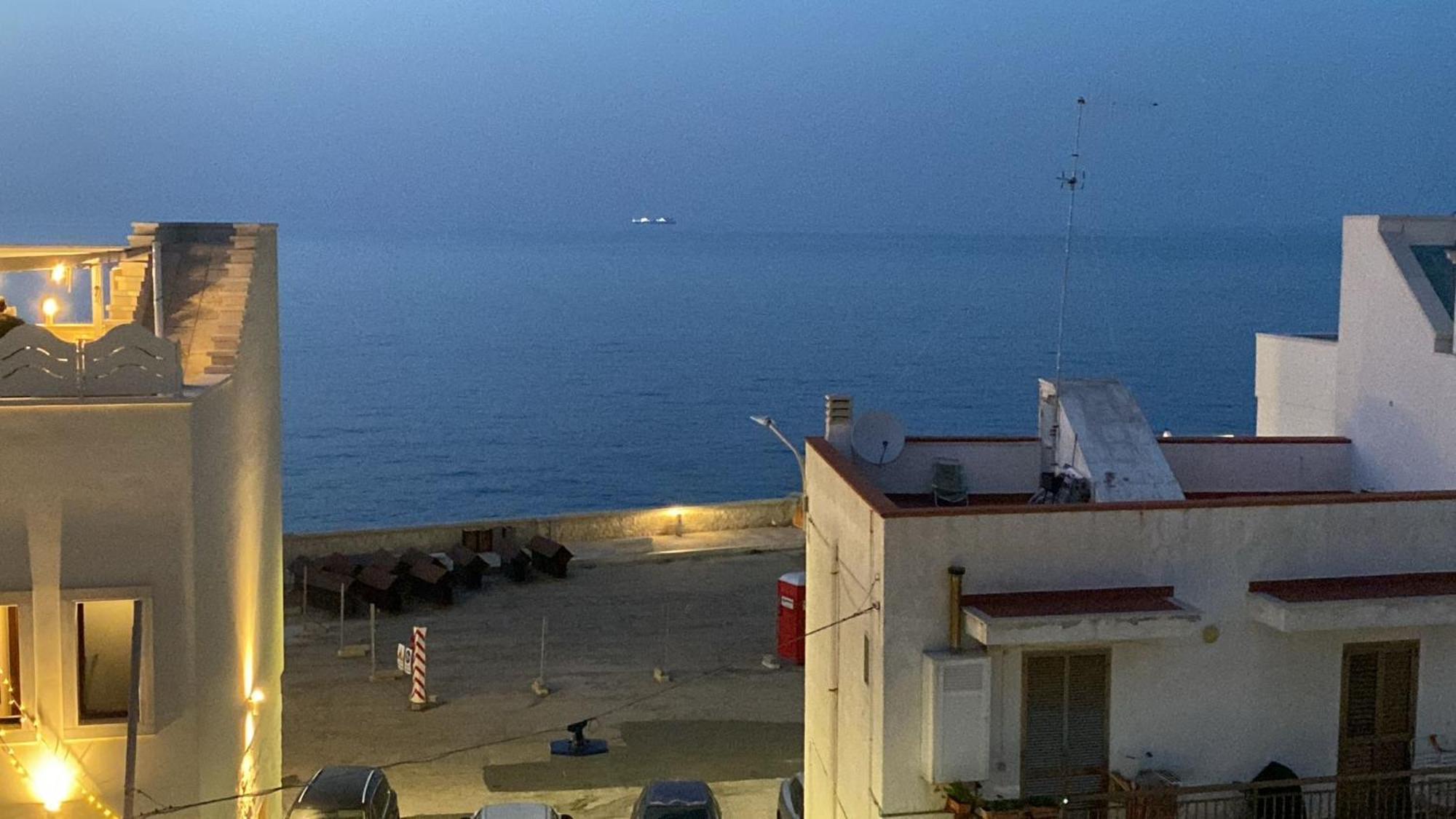 Tra Cielo E Mare Villa Polignano a Mare Bagian luar foto